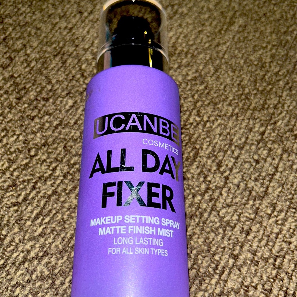 Fixer MAKEUP setting spray UCANBE new